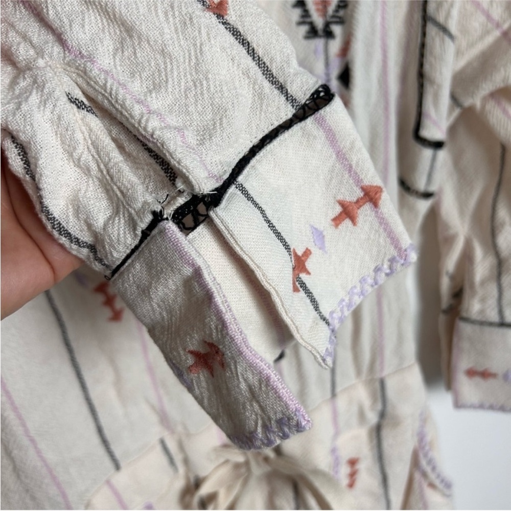Free People Baja Aztec Embroidered Boho
Long Sleeve Romper EC SZXS/TP - Picture 9 of 10